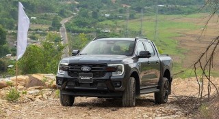 Mục sở thị Ford Ranger Wildtrak máy dầu V6 3.0L: Khi xe bán tải không còn chỉ để chở hàng